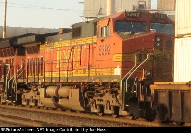 BNSF 5392